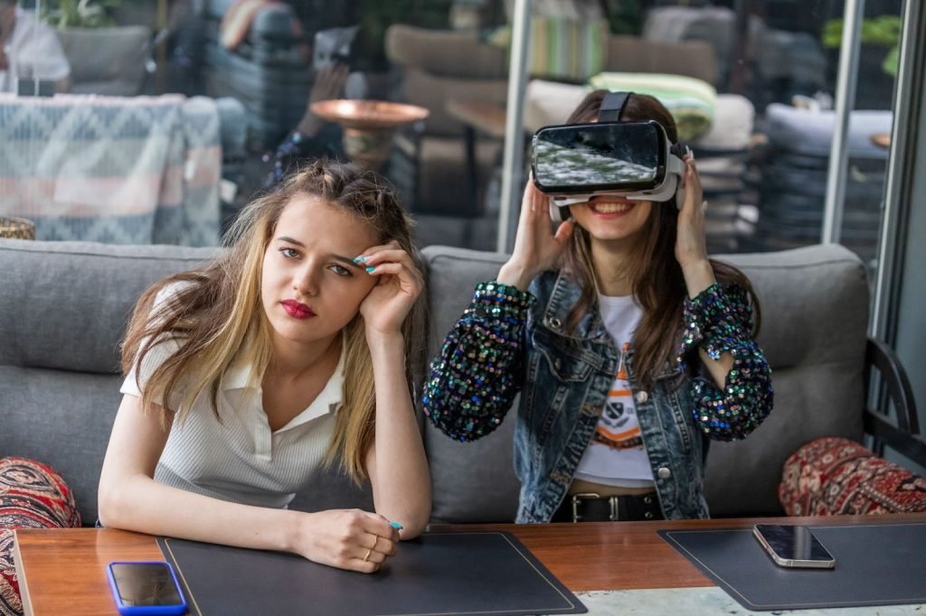 Marketing to Gen Z vs. Generation Alpha marketing in VR.